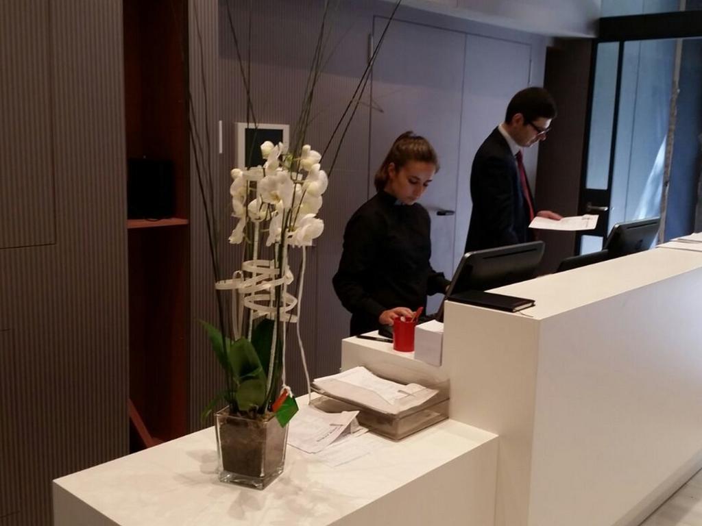Hotel Ambit Barcelona Bagian luar foto