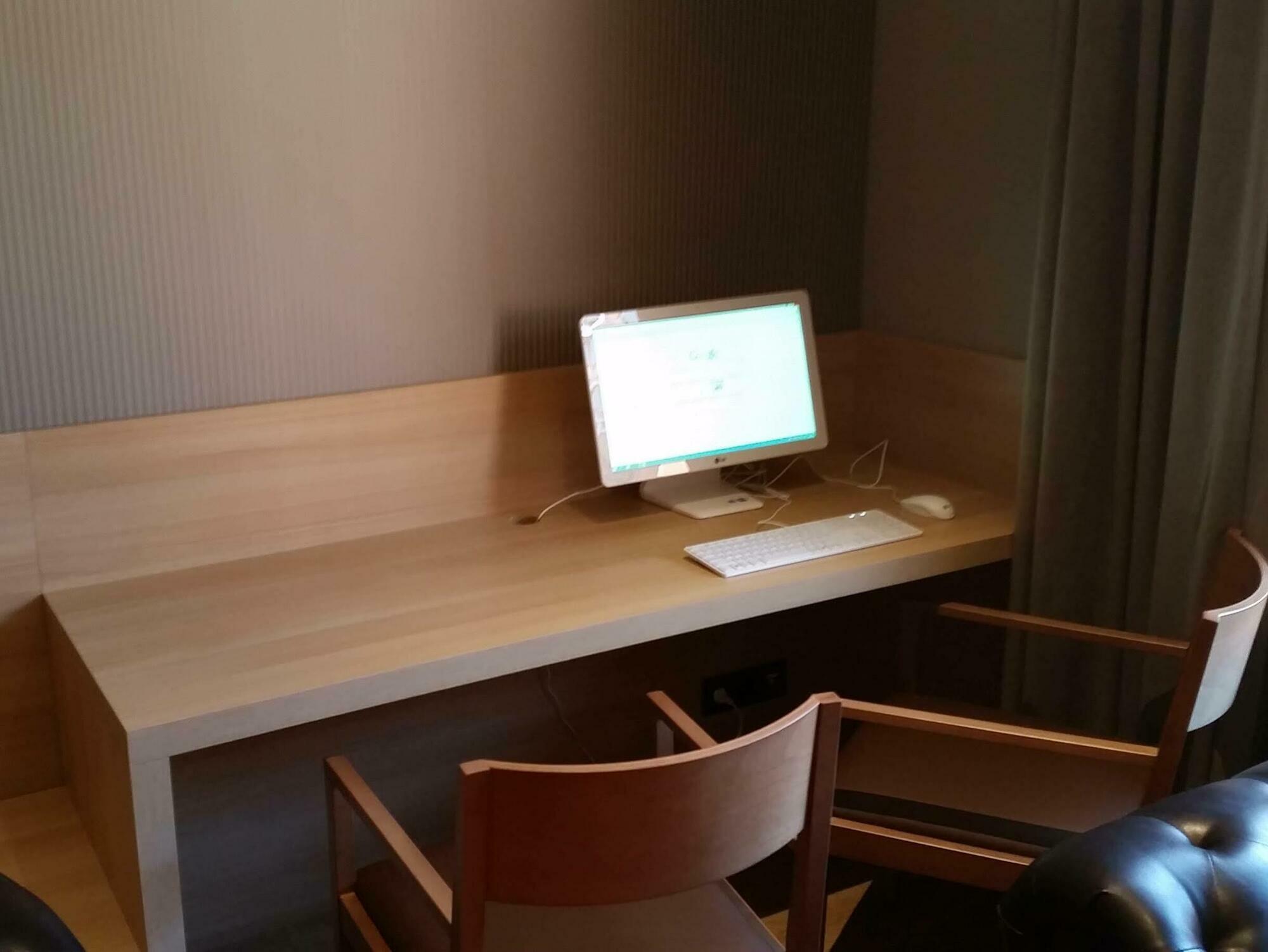 Hotel Ambit Barcelona Bagian luar foto